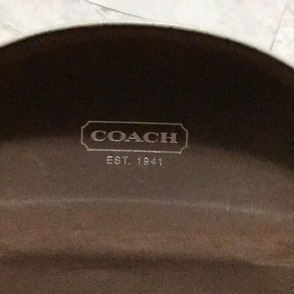 COACH White sunglasses case, eyeglasses case. - Picture 3 of 5
